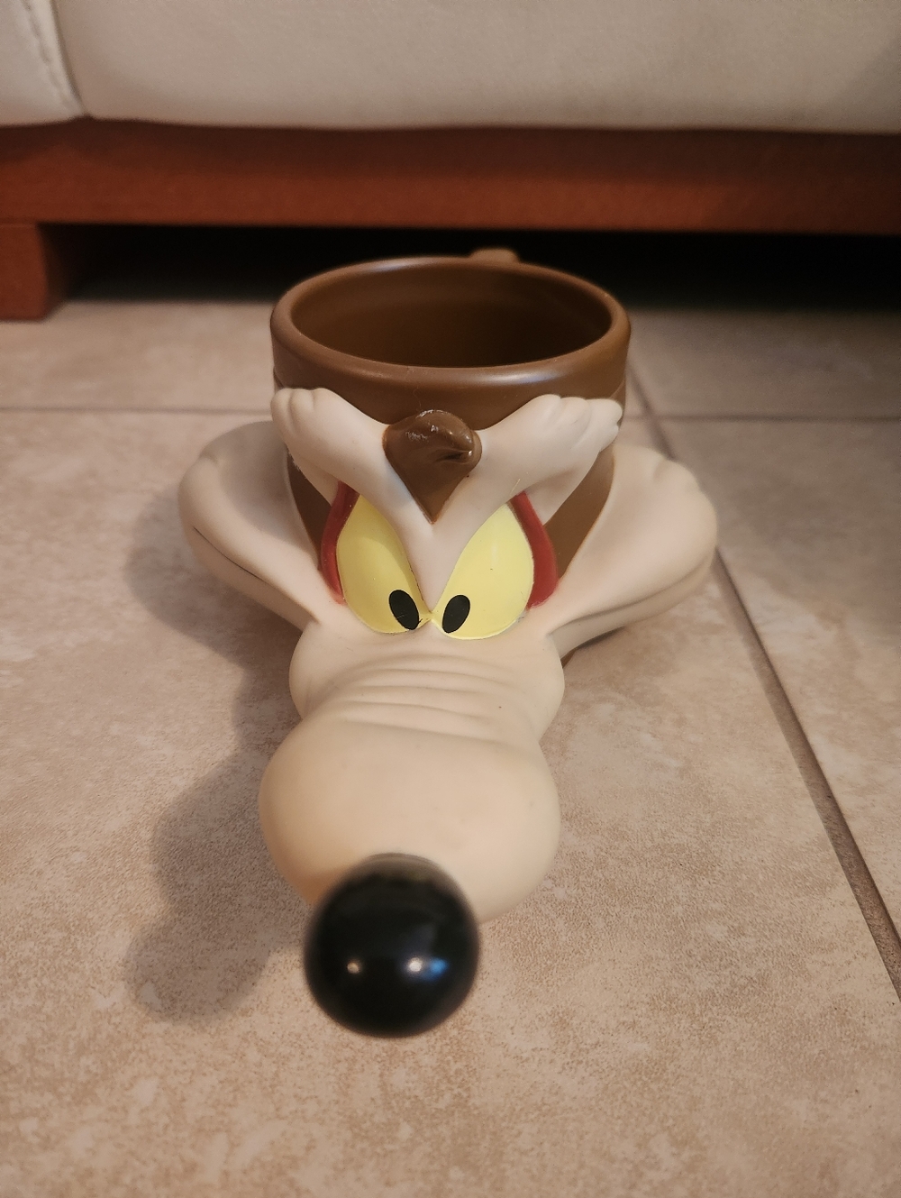 Warner Bros. Looney Tunes Wile E. Coyote Mug Vintage 1992